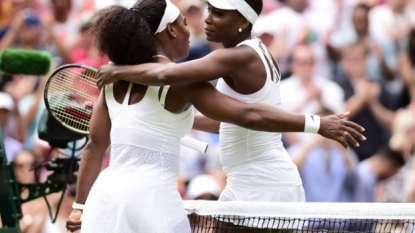Serena beats Venus Williams to enter Wimbledon quarters