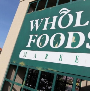 Whole Foods fires back at claims of overcharging | Thrasher — The Produce News