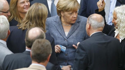 Germany overwhelmingly approves Greek bailout