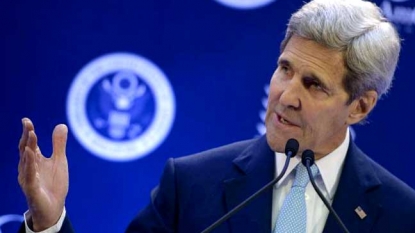 Kerry pushes Asia trade pact in Singapore