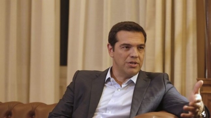 Many Greek lawmakers leave ruling party, form new front