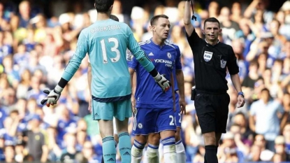 Chelsea appeal against Courtois red card