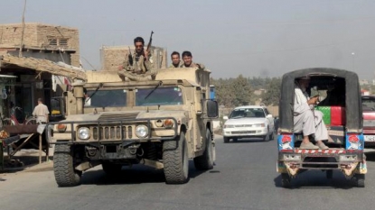 US conducts Kunduz air strike after Taliban assault
