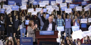 Bernie Sanders making campaign swing through Massachusetts